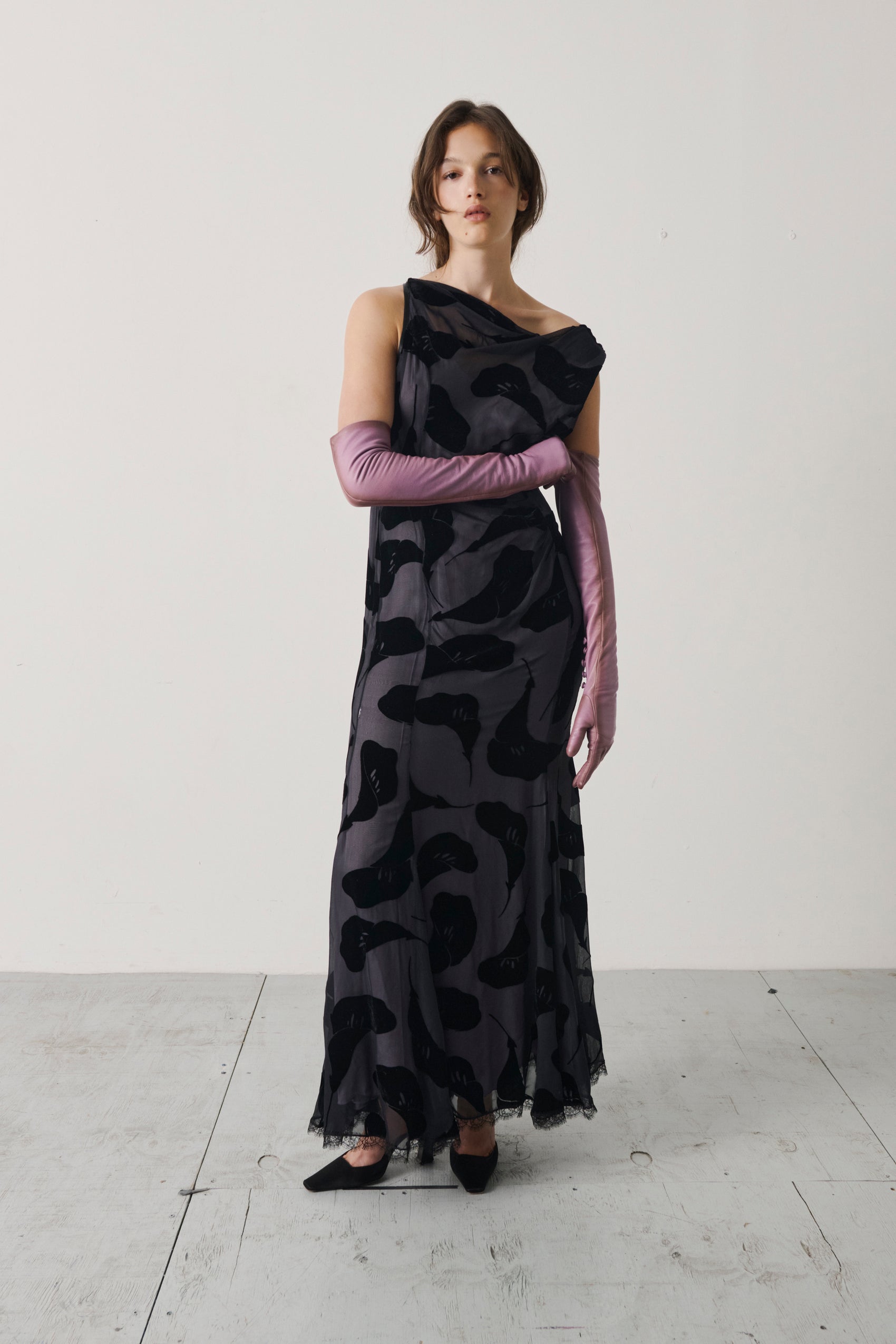 2011 Archival Nina Ricci Backless Leaf Motif Gown With Leather Gloves